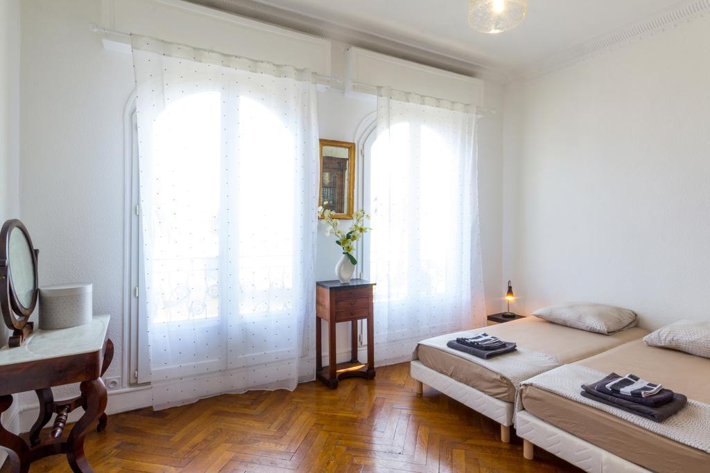 Beautiful Apartment By The Sea Front Ницца Экстерьер фото