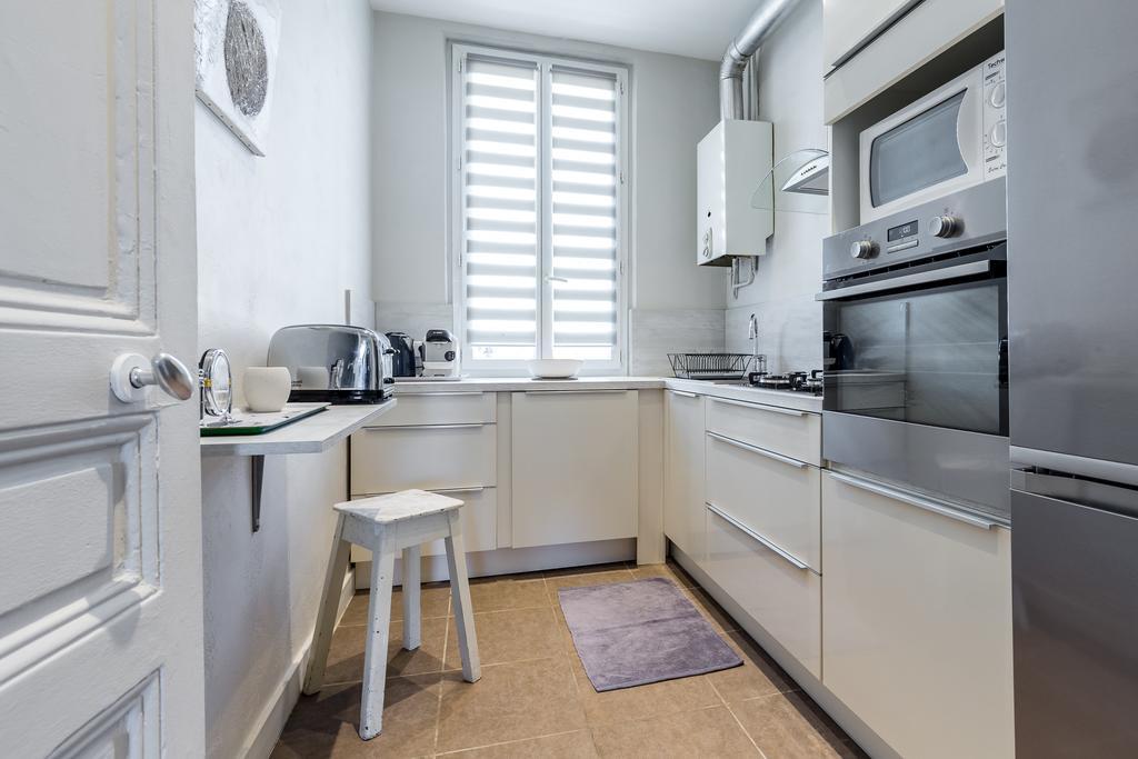 Beautiful Apartment By The Sea Front Ницца Экстерьер фото